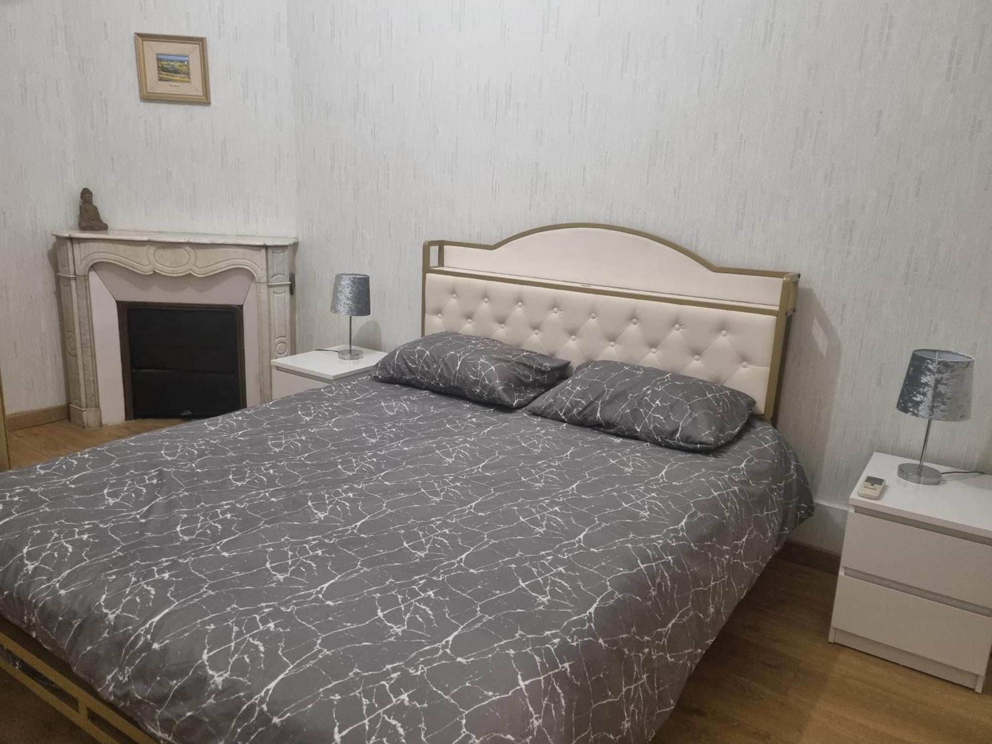 שאלון-סור-סאון Appartement Au Coeur De La Ville מראה חיצוני תמונה